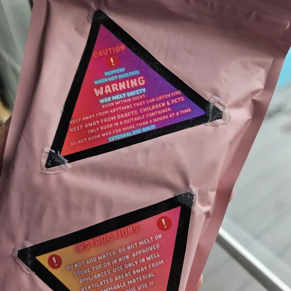 Cherry Cola Scent Wax Melts - Picture 4 of 4